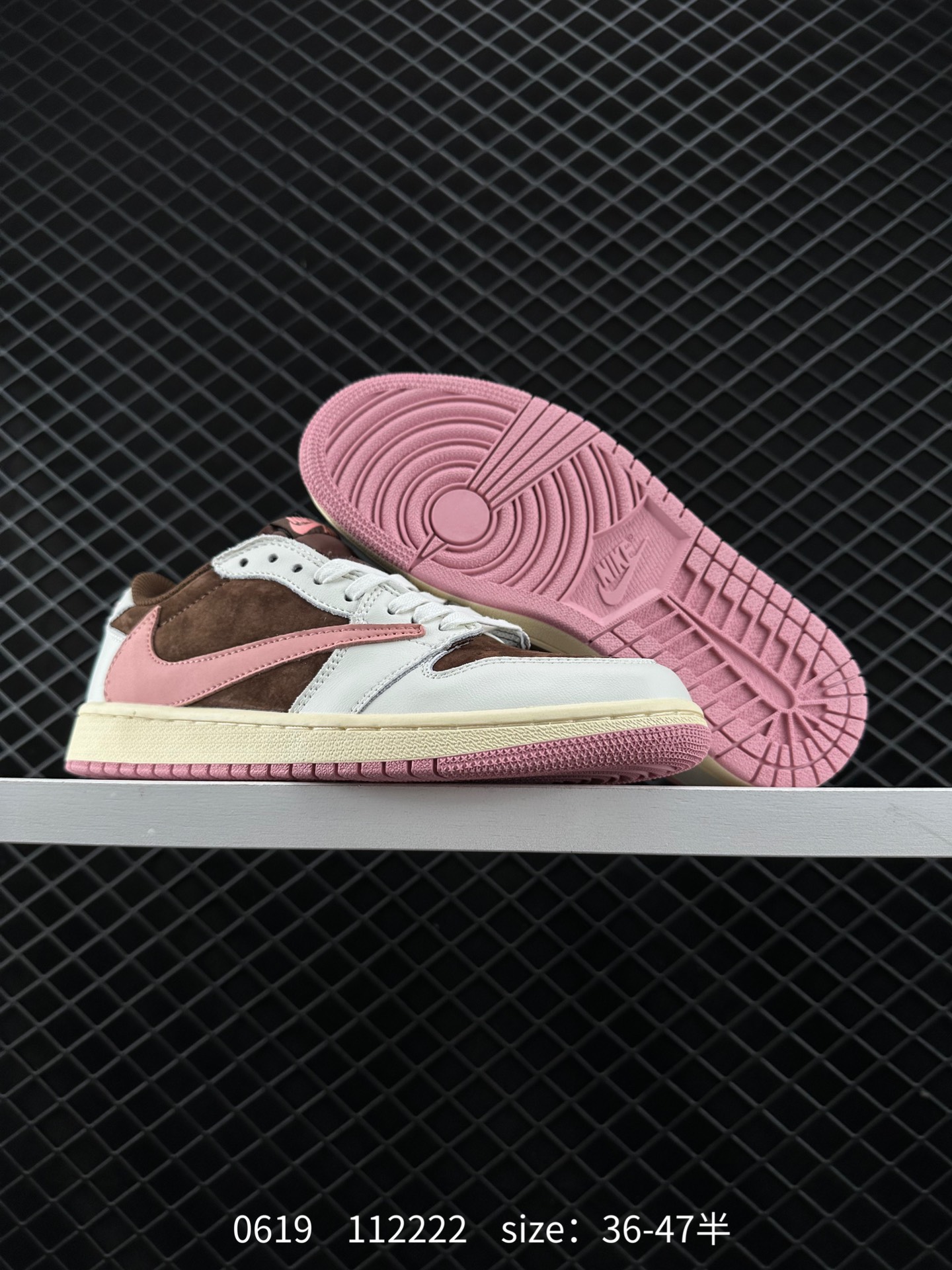 Travis Scott x Air Jordan 1 Low